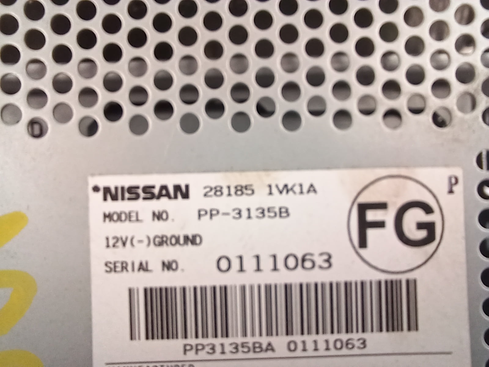 Pre-Owned 11 12 13 14 15 Nissan Rogue AM FM CD Radio Receiver OEM - Verify Specific Vehicle Fitment In Description - (Good)