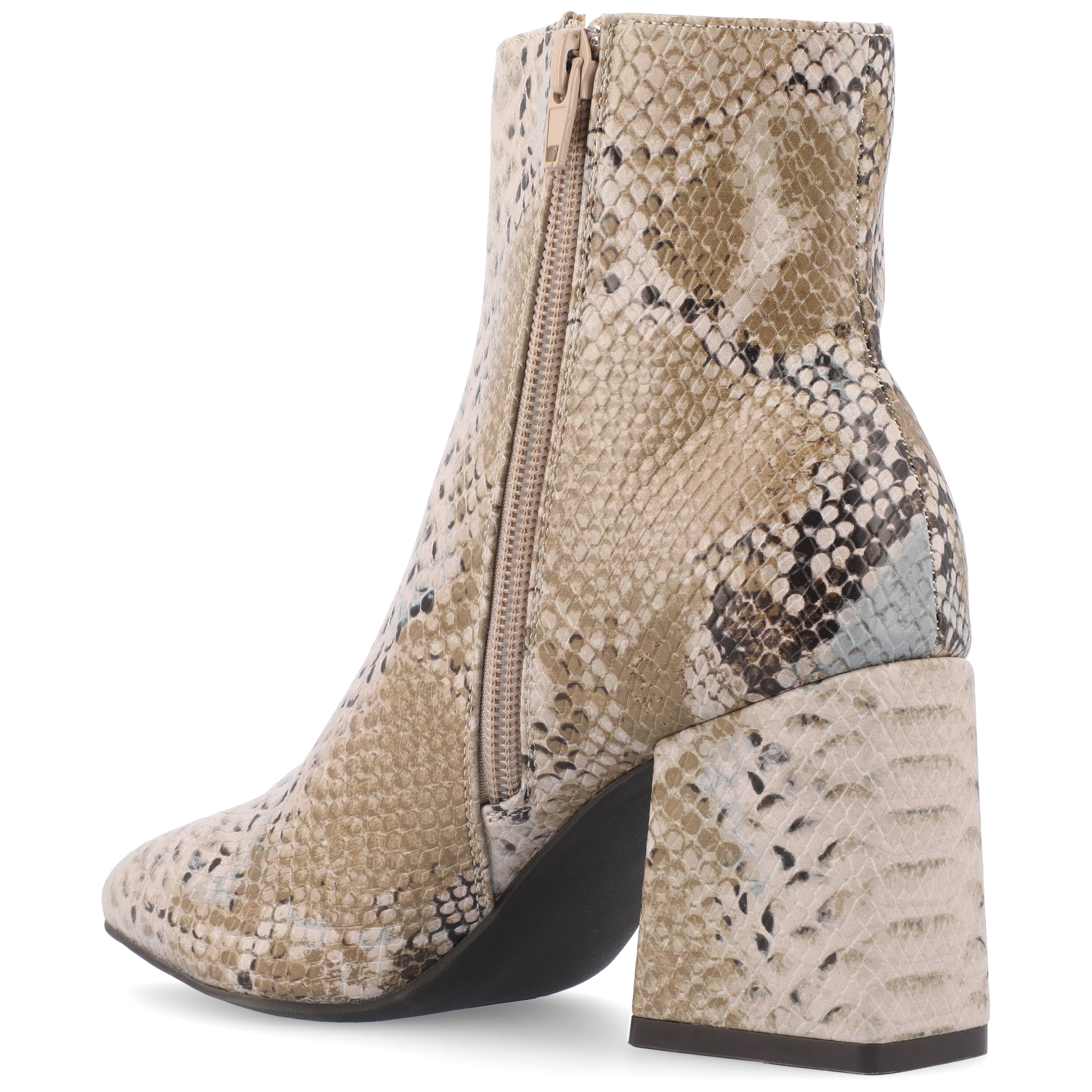 Journee Womens Sorren Covered Block Heel Pointed Toe Booties