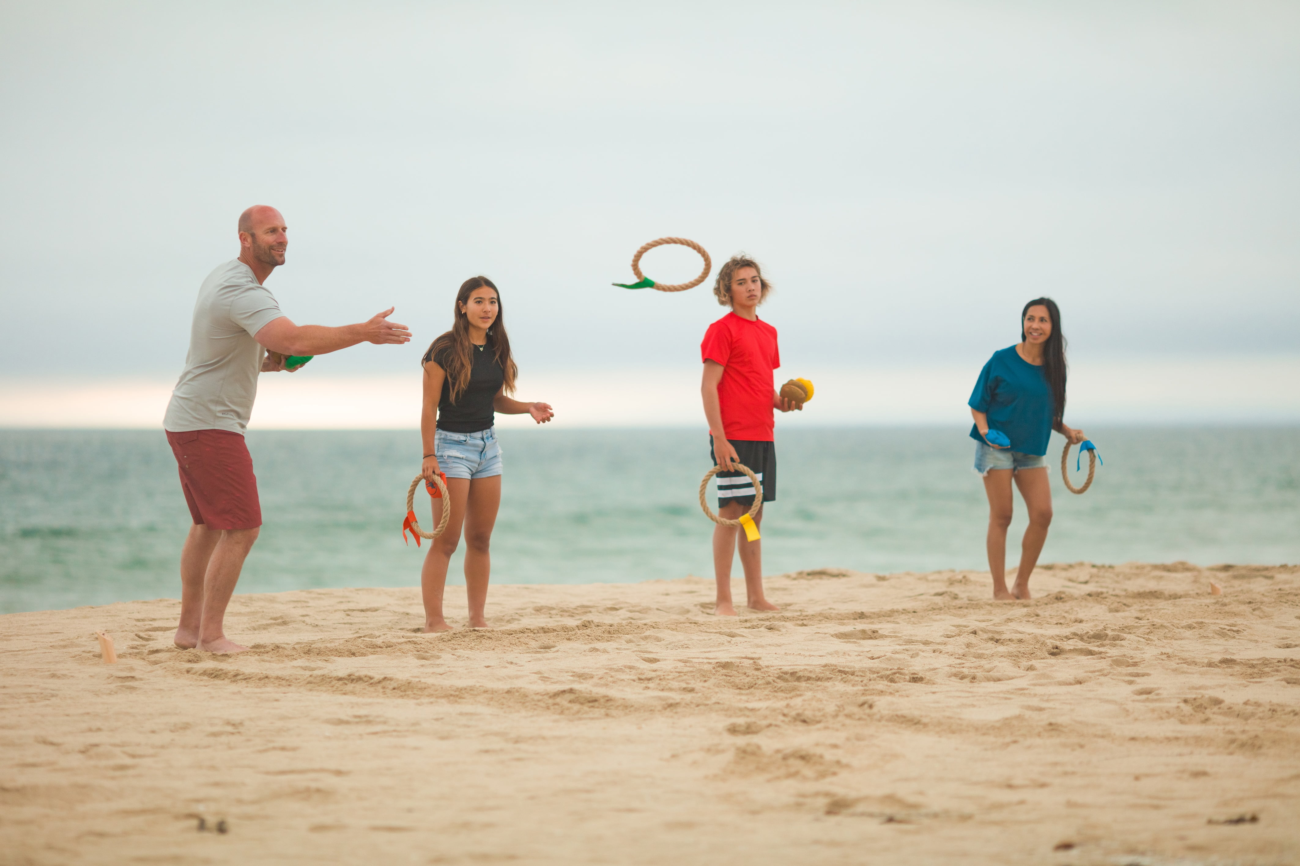 Kangaroo Toss - Official Set - Outdoor Games - Beach Toys - Yard Games - Backyard Games - Lawn Games - Camping Games - Ladder Toss - Bocce - Cornhole - for Adults and Family