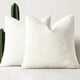 thumbnail image 1 of Fundas de almohada MIULEE con textura Boucle de 40 x 40 cm, juego de 2 unidades, color blanco, 1 of 8