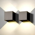 thumbnail image 1 of Paquete de 2 lámparas LED de pared para interiores y exteriores, lámpara de pared negra moderna para exteriores, 6 W, blanco natural, 4000 K, IP65, impermeable, cuadrada, de aluminio, diseño de, 1 of 5