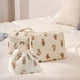 thumbnail image 4 of Set de bolsas de maquillaje uekeboag de algodón acolchado, 3 unidades, White Bear, 4 of 6