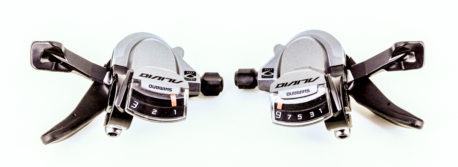 Shimano ALIVIO SL-M4000 3 x 9 Speed Shifters MTB/Road Bike Pair Front + Rear NEW - image 1 of 4
