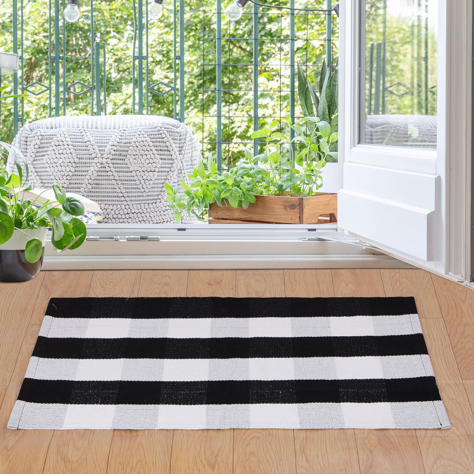 Unique Bargains Cotton Woven Checkered Area Rugs Floor Rug Carpet Mat Black & White 35"x24"