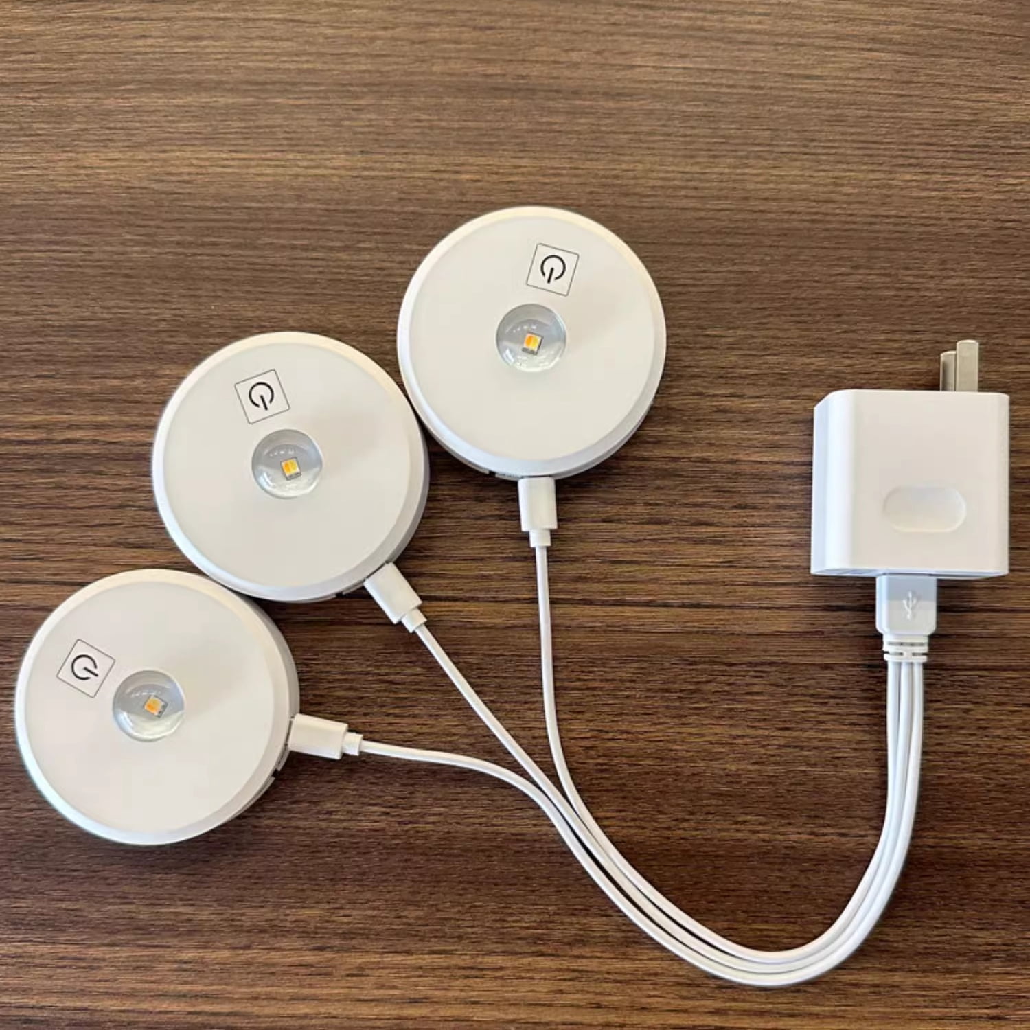 Wireless LED under cabinet lights, rechargeable remote control spotlight for display/closet lighting