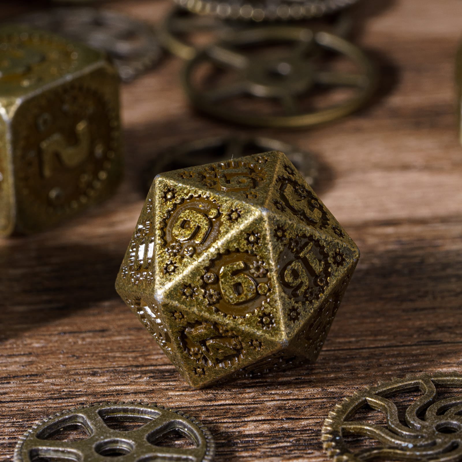 Cusdie 7-Die Metal DND Dice Set, Mechanical Gear Metal Polyhedral D&D Dice Set for DND Dungeons and Dragons TTRPG Role Playing Games