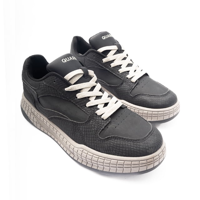 Tenis Chunky Con Textura Reptil Y Suela Ancha Para Hombre