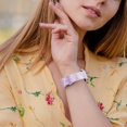 thumbnail image 4 of Correa Con Grabado Floral Compatible Con Apple Watch Band De 38 Mm, 40 Mm, 41 Mm, 42 Mm, 44 Mm, 45 Mm, 46 Mm, 49 Mm, Correa De Silicona Brillante Con Diseño De Flores Silvestres Para Iwatch Band Serie, 4 of 5
