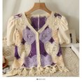 thumbnail image 4 of Blusa de mujer de punto a crochet con mangas abullonadas y botones delanteros bordados con corazón, cárdigan corto de verano para adolescentes y niñas, atuendo de Fairycore, 4 of 5