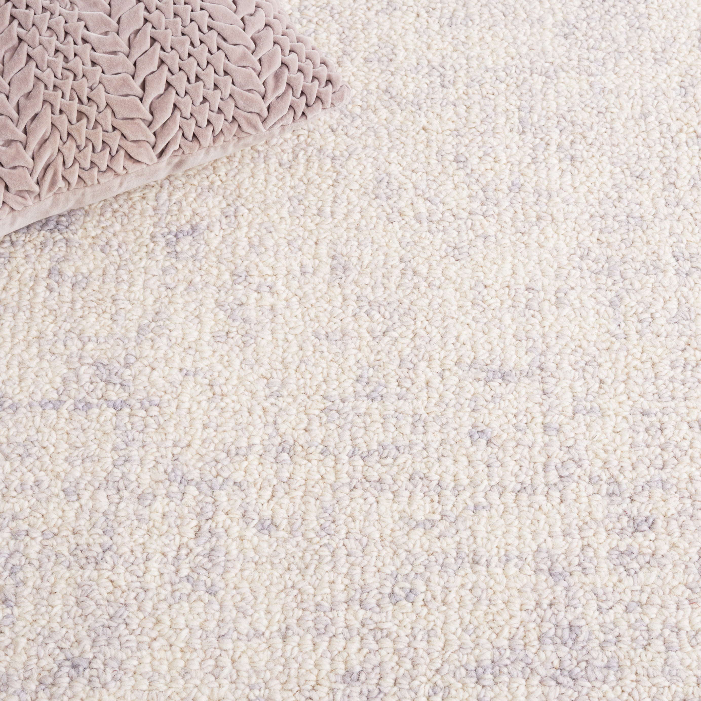 SAFAVIEH Abstract Ethelyn Solid Area Rug, Light Gray/Ivory, 4' x 6'