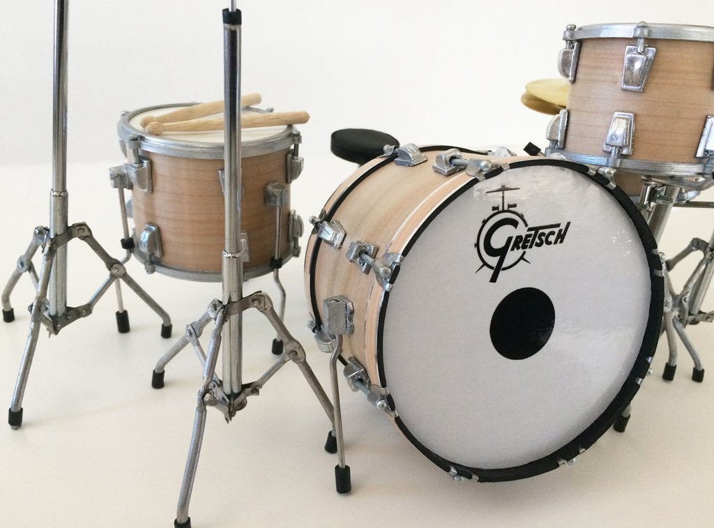 AXE HEAVEN Mini Drum Kit Replica Collectible