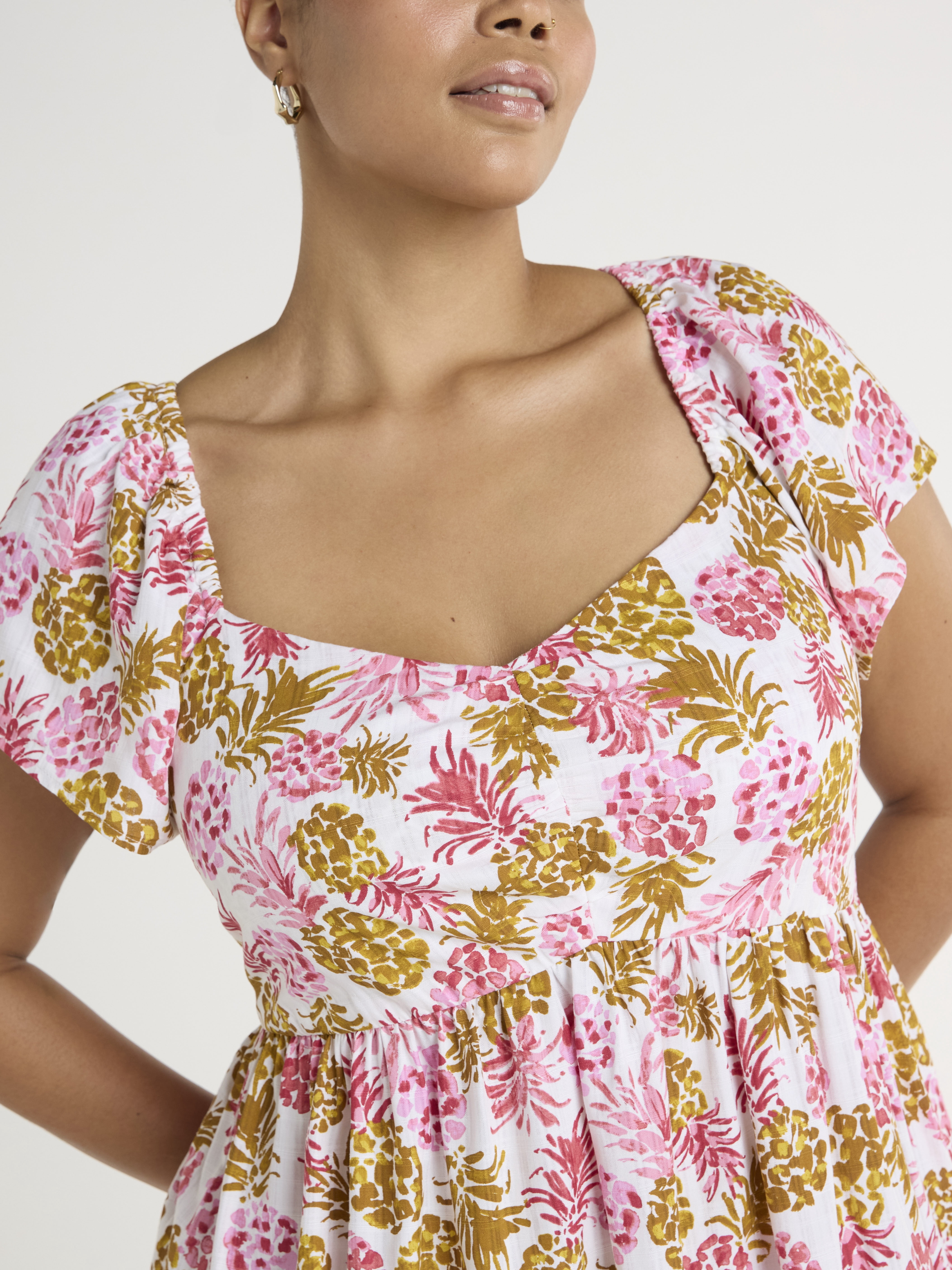 Time And Tru Women's Midi Dress with Flutter Sleeves, Sizes XS-XXXL