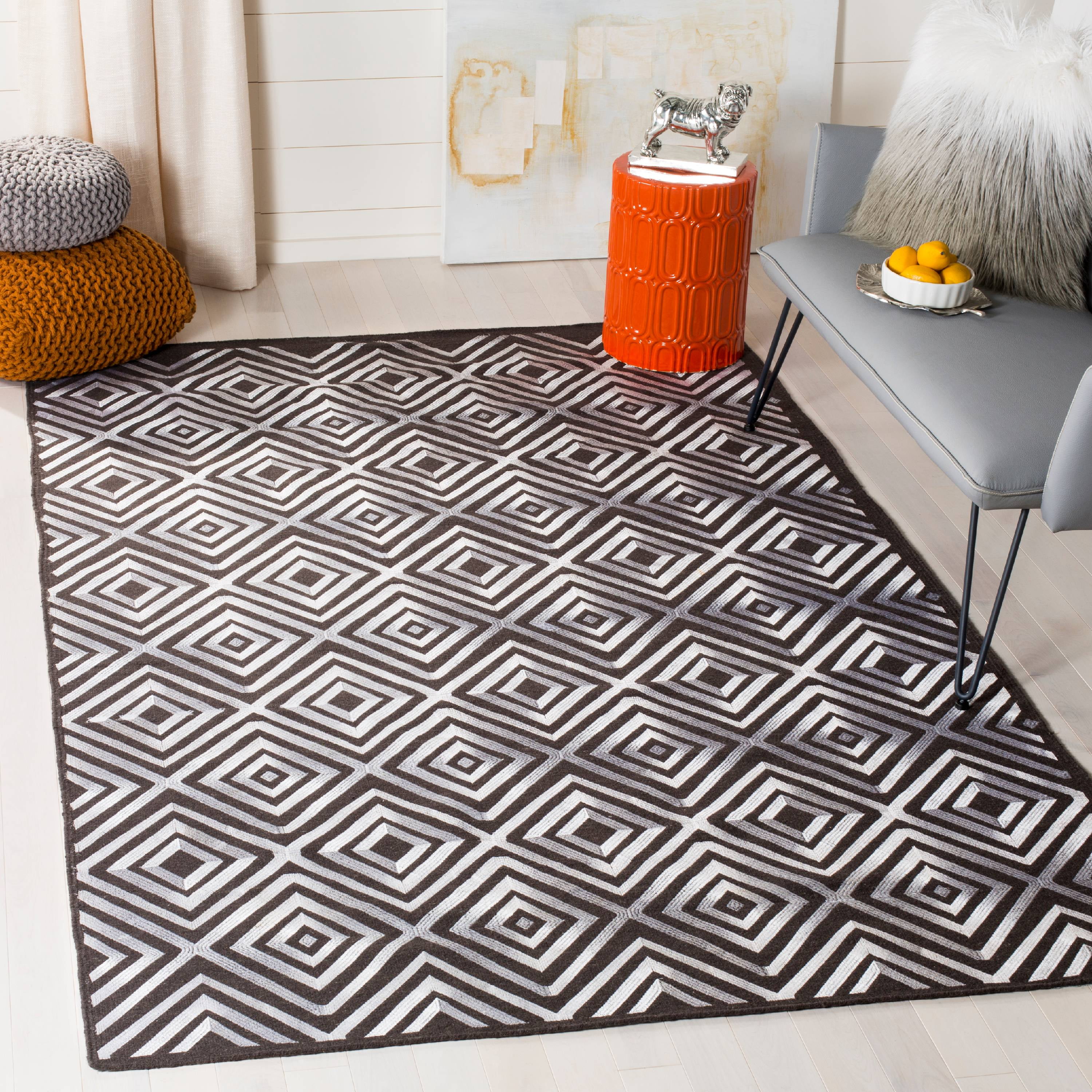 Safavieh Kilim Rachyl Geometric Diamonds Area Rug