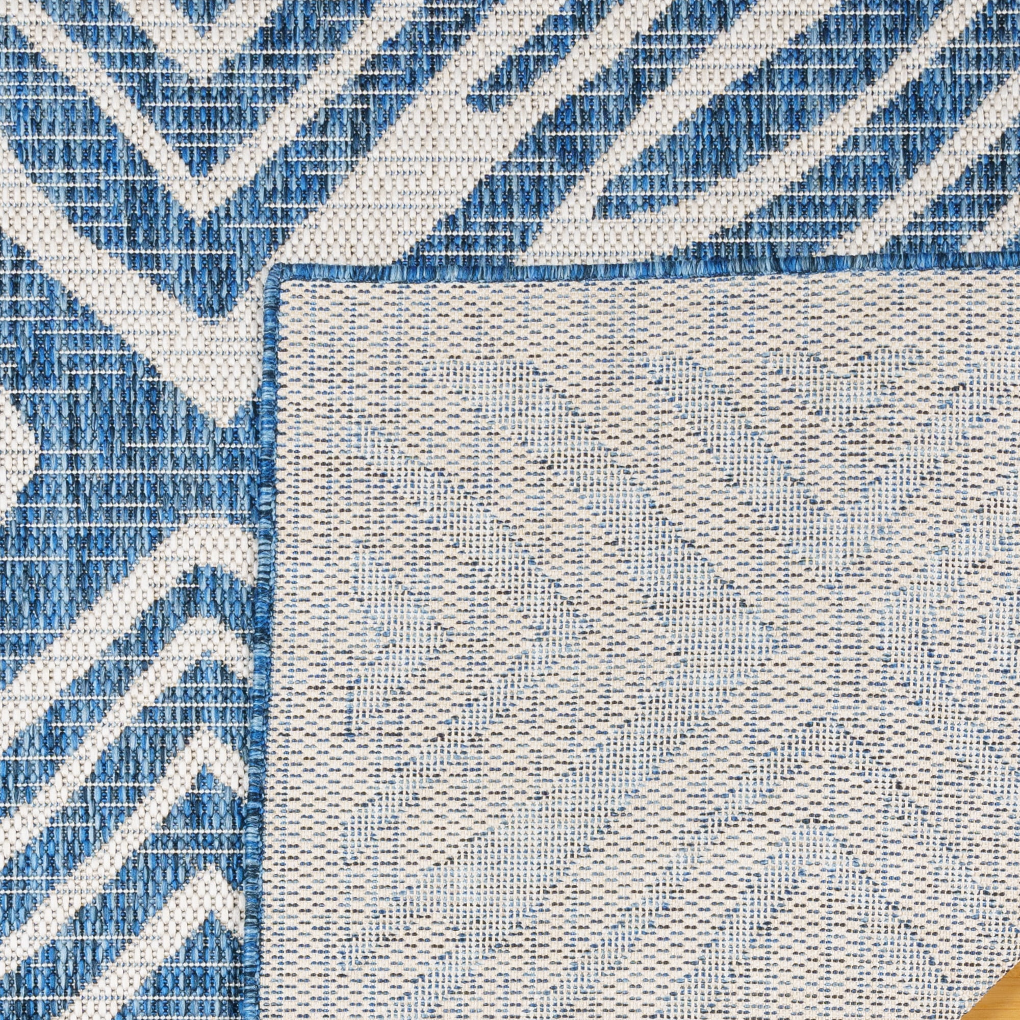 Savara Kaya Indoor/ Outdoor Polypropylene Navy Flat Weave Area Rug, 5x8