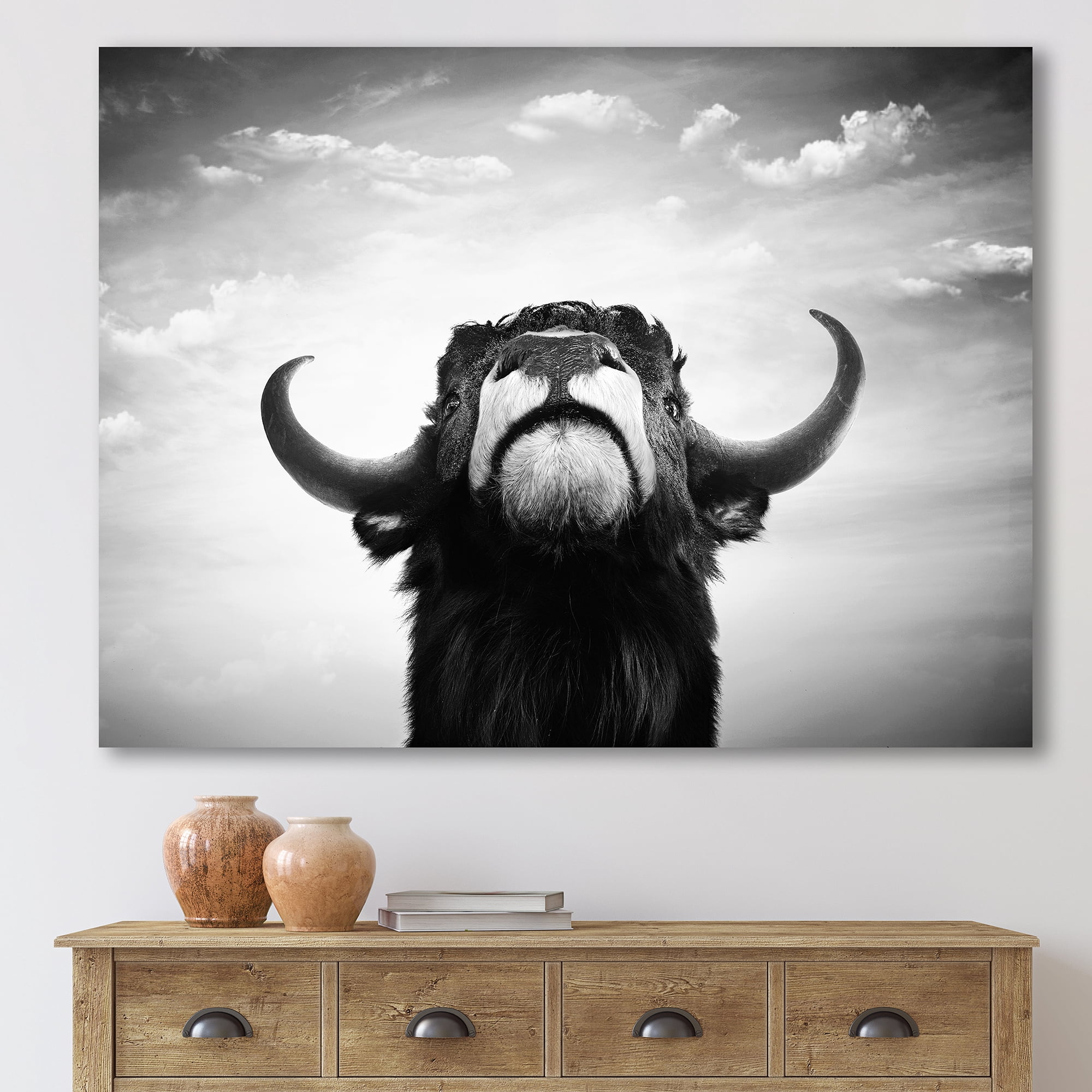 Designart ' Black and White Portrait Of A Spanish Bull I ' Farmhouse Canvas Wall Art Print