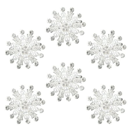 

Etereauty 6pcs Christmas Snowflake Napkin Rings Chic Fashion Napkin Buckles Table Ornament for Banquet Party Wedding (Silver)