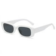 thumbnail image 4 of Gafas de sol cuadradas con montura pequeña de moda Gafas de sol personalizadas con fotografía callejera de moda Gafas de sol para mujer, 4 of 6