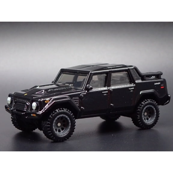 Open Box 1986-1993 LAMBORGHINI LM002 SUV 1:64 SCALE COLLECTIBLE DIORAMA DIECAST MODEL CAR