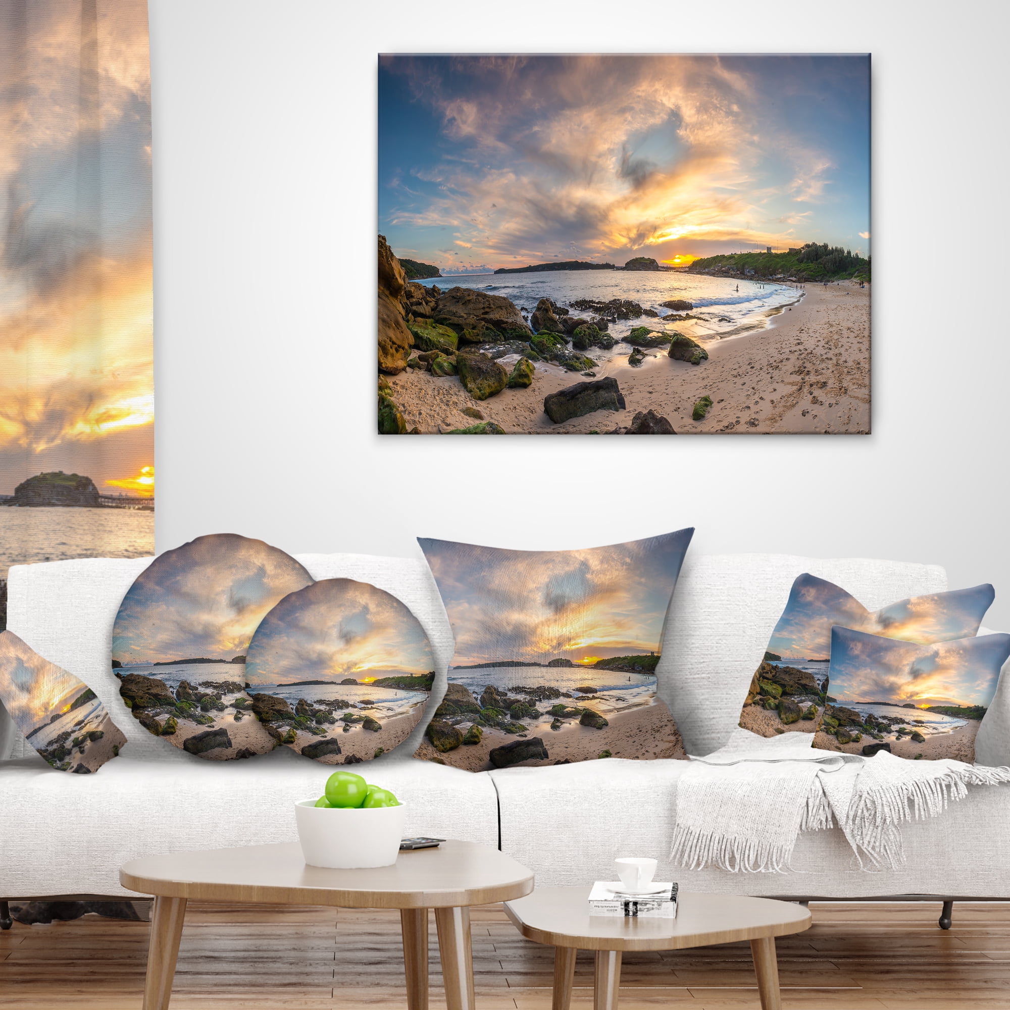 Designart Sydney Seashore during Sunset - Seascape Throw Pillow - 18x18