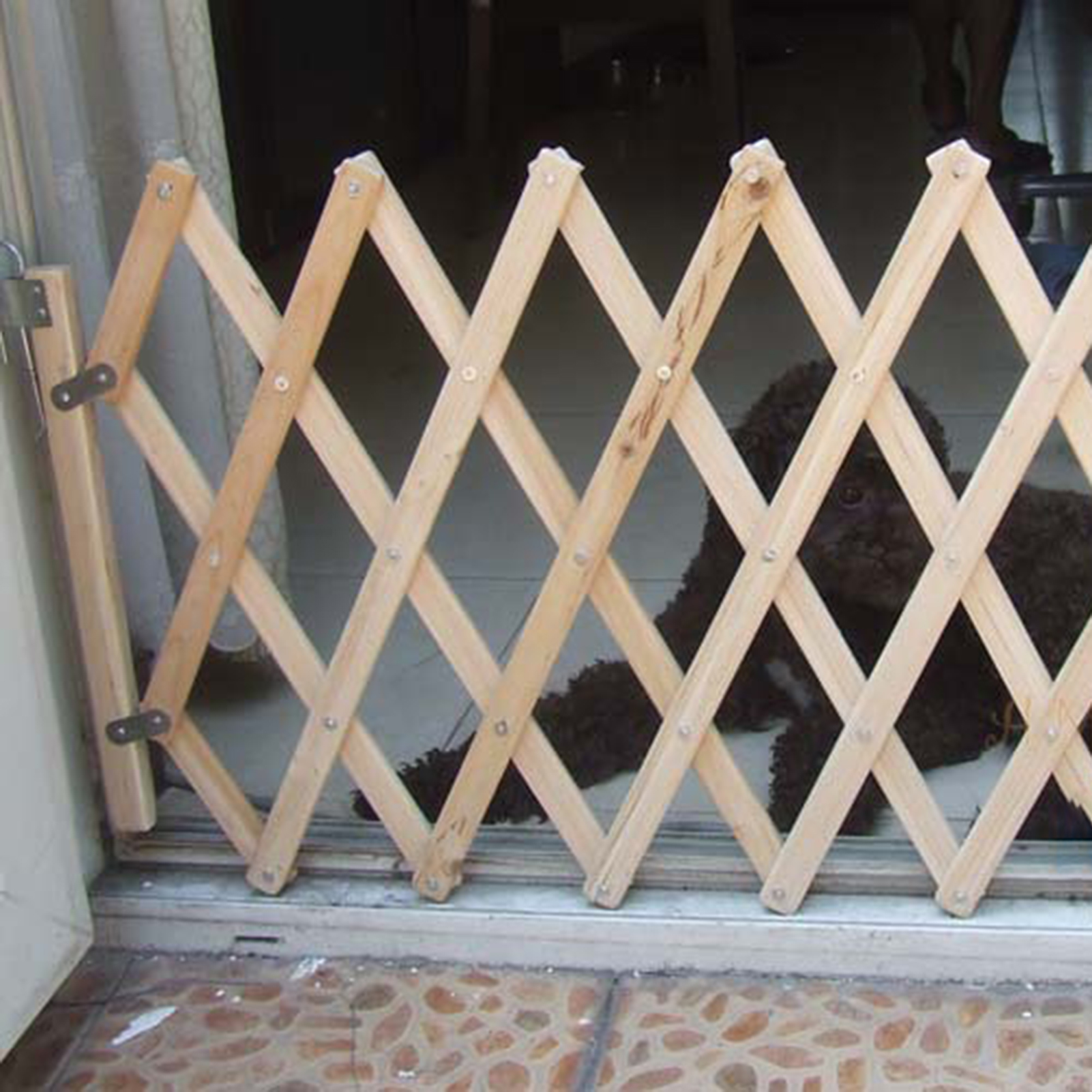 SPRING PARK Wooden Fence Pet Gate, Indoor Outdoor Retractable Dog Fence, Adjustable Portable Folding Mesh, Enclosure Net Extra Wide Safety Puppy Gate
