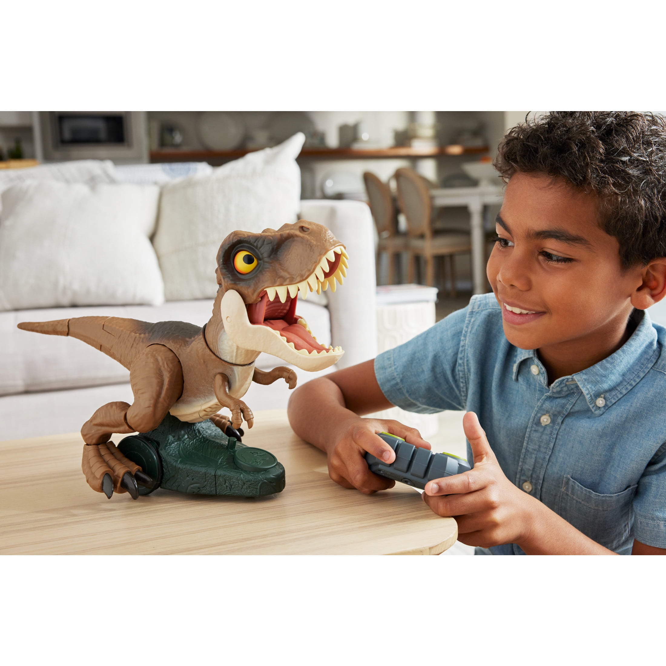 Jurassic World Roarin’ Frenzy T Rex RC Toy, Motorized Remote Control Tyrannosaurus Rex Dinosaur