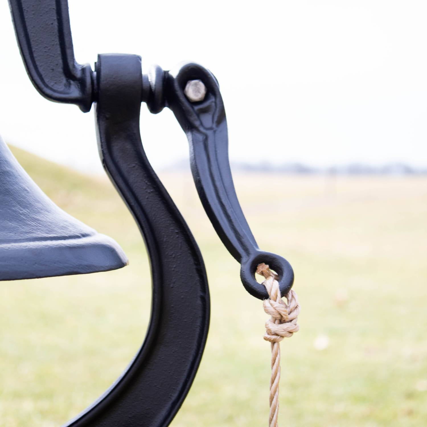 Lehman's Farm Dinner Bell Classic Ringing Cast Aluminum 14 inch Black