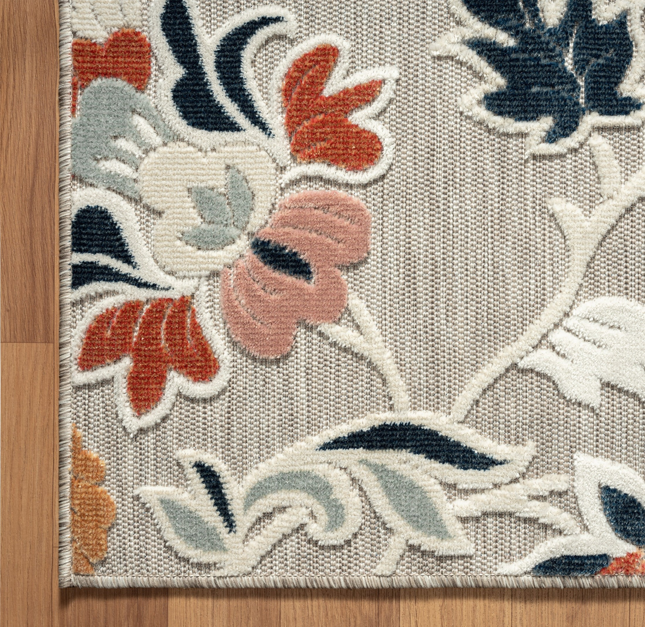LR Home Elise 5' x 7' Coral/Gray Floral Hi-Low Indoor/Outdoor Area Rug