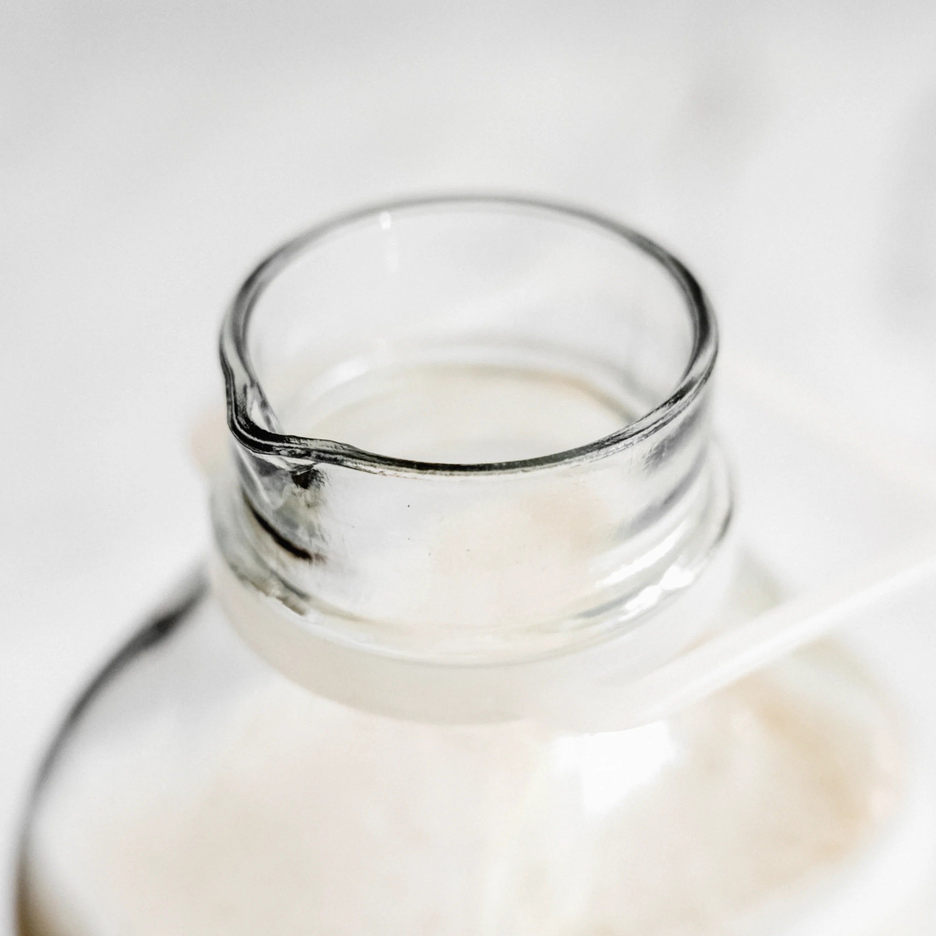 Glass Jug: Fresh Milk Storage Solution - 60 oz