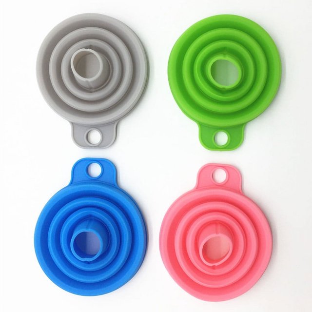 Juego de embudos de cocina, paquete de 4, pequeños y grandes, accesorios de utensilios de cocina, embudos plegables de silicona para llenar botellas de agua, transferencia de líquidos, grado