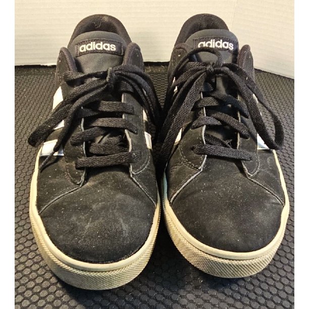 Ad-id-as Cloadfoam Mens Size 9 Black & White Tennis Shoe Lightly Worn China