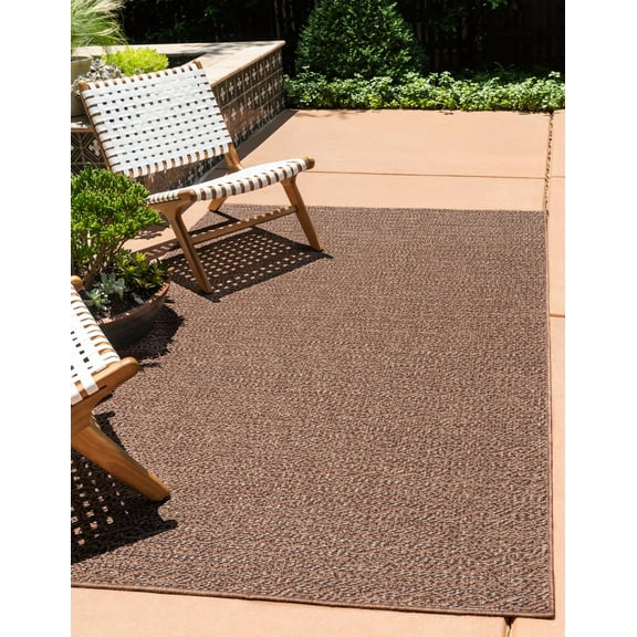 Unique Loom Outdoor Modern Collection Area Rug - Links (2' 2" x 3' 1" Rectangle Brown/Black)