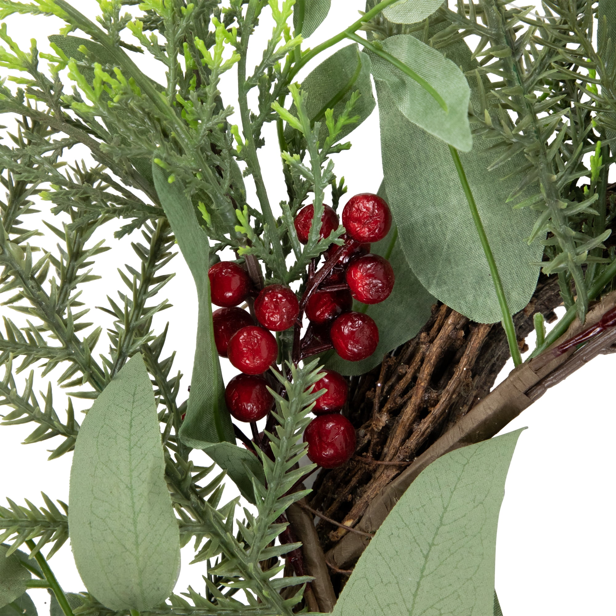 Mixed Foliage and Red Berries Artificial Christmas Wreath 24-Inch Unlit