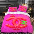 thumbnail image 1 of Vibrante Juego de Funda de Edredón de 3 Piezas con Rojo y Verde Entrelazados sobre Fondo Rosa Texturizado – Decoración de Dormitorio Moderna, 1 of 5
