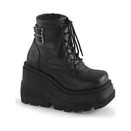 b 52 lug ankle boot