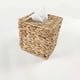 thumbnail image 5 of Cubierta de caja de pañuelos Water Hyacinth | Cesta de soporte de pañuelos extraíble estilo paja tejida | Se adapta a 4.5"x4.5"x5" | Almacenamiento de servilletas de mesa duradero y ecológico |, 5 of 5