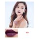 thumbnail image 1 of Esmalte labial duradero con diseño de bombilla, hidratante e impermeable, ideal para uso diario o profesional, disponible en 12 colores vibrantes, incluyendo tono violeta., 1 of 7