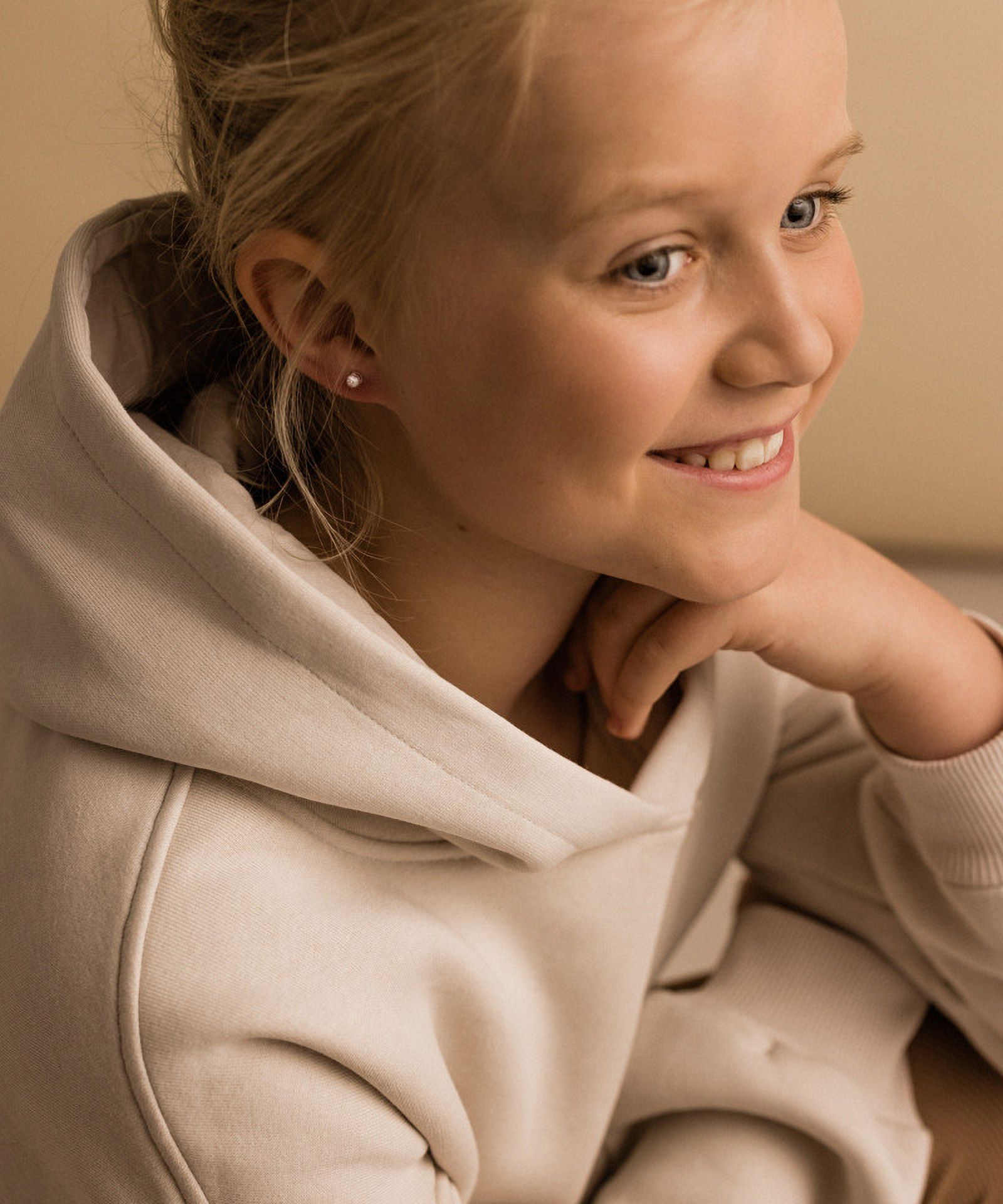Blomdahl | Nickel Free | Medical Plastic 4mm Crystal Stud Earrings | Best Choice For Sensitive Ears