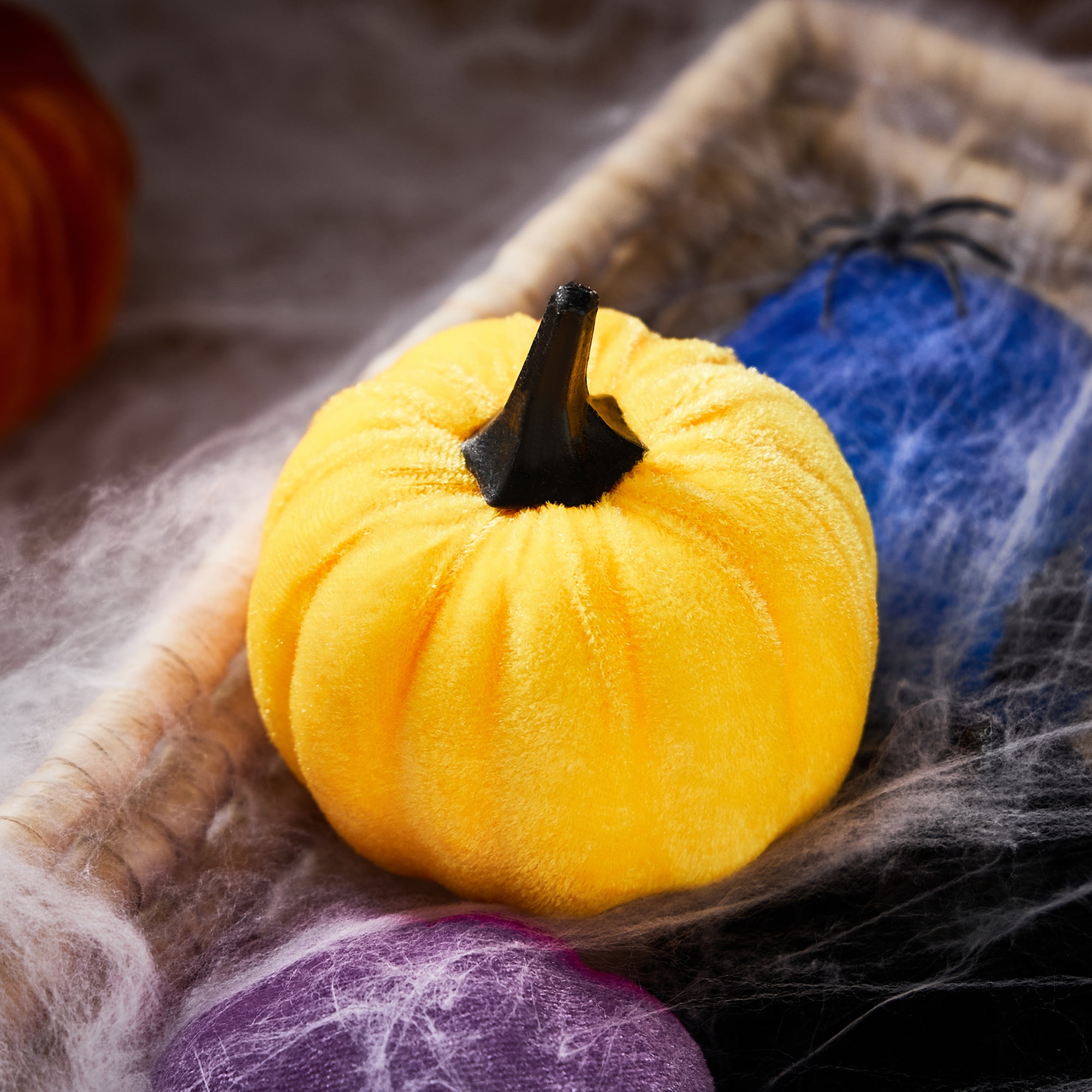 Lamuusaa Halloween Mini Pumpkins, Velvet Fall Harvest Small Artificial