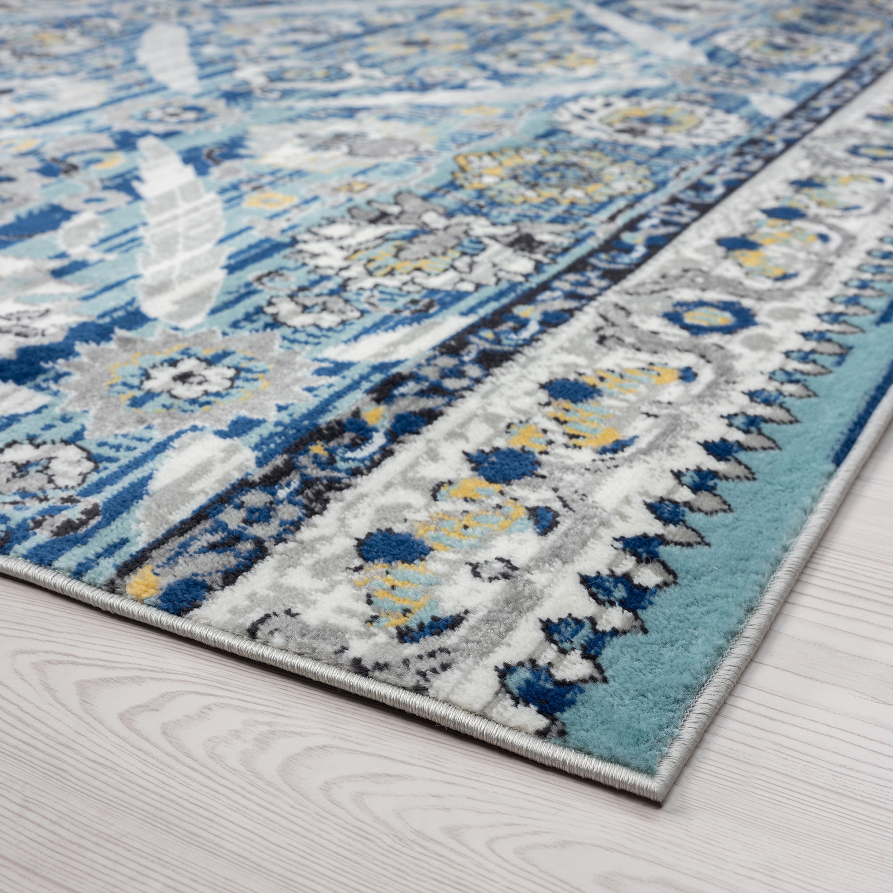 Traditional 5x8 Area Rug (5'3'' x 7'3'') Floral Blue, Cream Living Room Easy to Clean