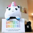 thumbnail image 3 of Juego de cartas Unstable Games Unstable Unicorns para adultos y adolescentes, 3 of 4