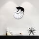 thumbnail image 4 of Gato en una pecera. Adorable reloj de pared artístico. Reloj de pared con gato y pez. Hogar. Gato. Reloj de pared de diseño moderno. Amantes de los gatos., 4 of 4