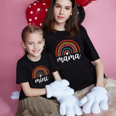 

Stibadium Summer Short Sleeve Family Look T-shirts Rainbow Mama and Mini Family Matching Tshirt Mother and Daughter Fashion Clothes