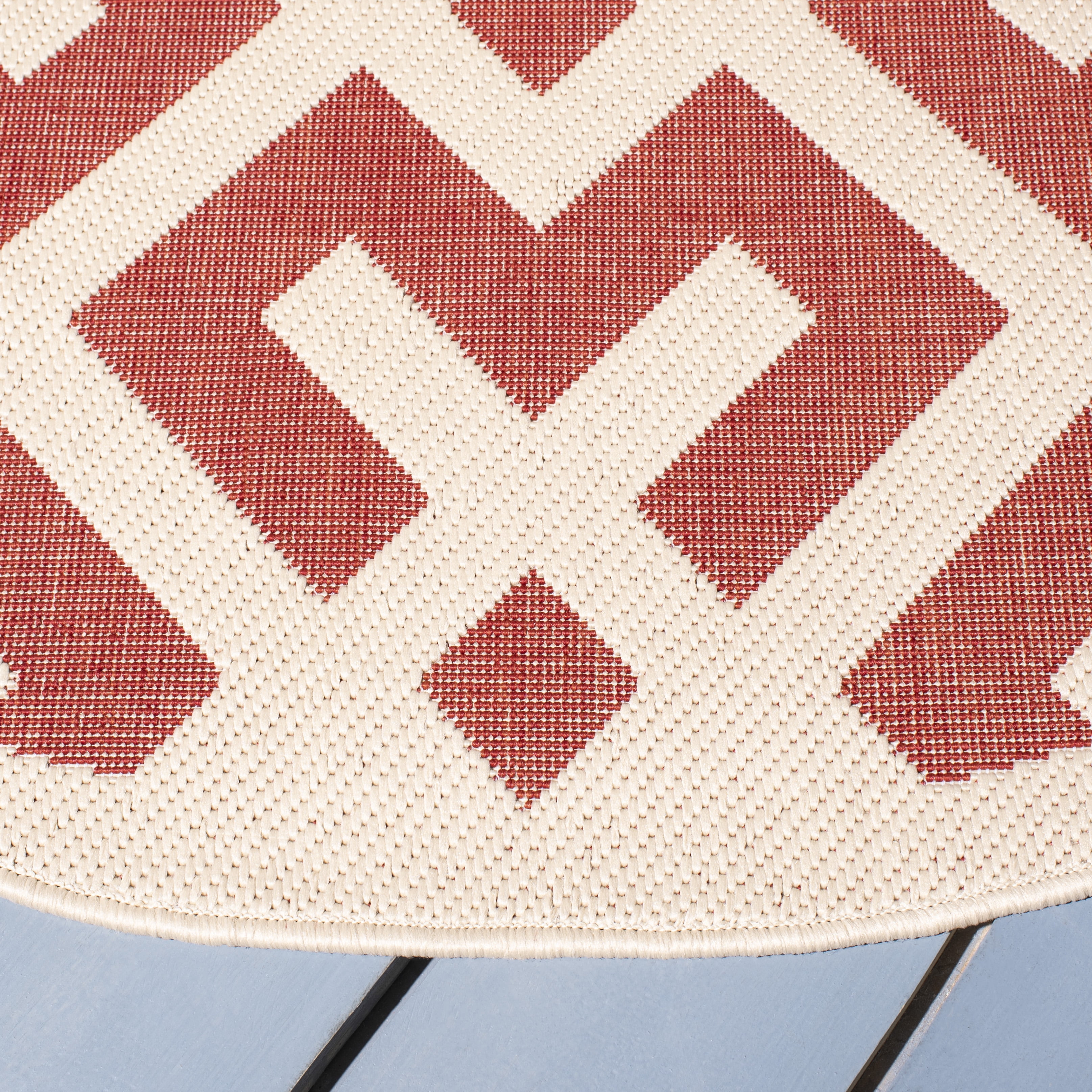 Safavieh Courtyard Alvin Geometric Indoor/Outdoor Area Rug, Red/Bone, 5'3" x 5'3" Round