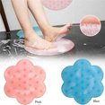 thumbnail image 4 of Alfombrilla para masaje de pies para ducha, baño de silicona suave, almohadilla antideslizante para limpieza de pies con ventosa, rosa Sweethay HA6760-01, 4 of 6