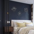 thumbnail image 2 of Decoración de pared Manortang de metal plateado, sol y luna abstractos, 23 cm, 2 of 9