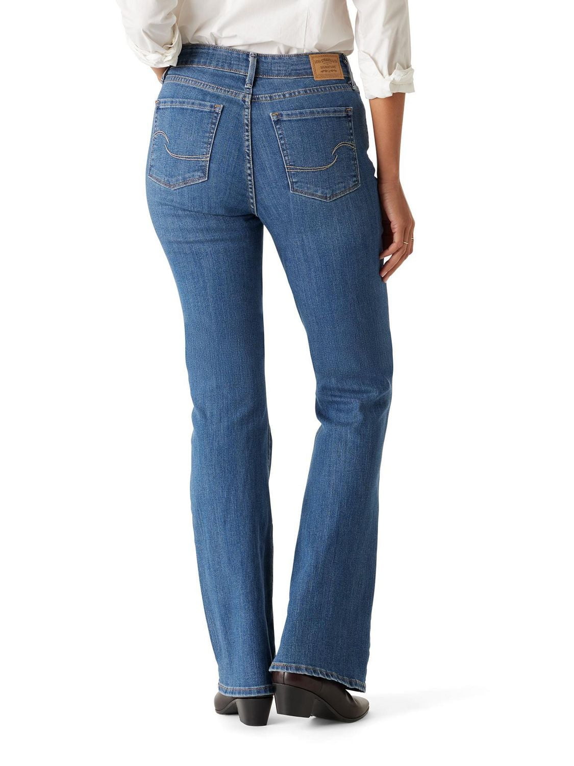 Levi Strauss Signature™ Women's Mid Rise Bootcut Jeans