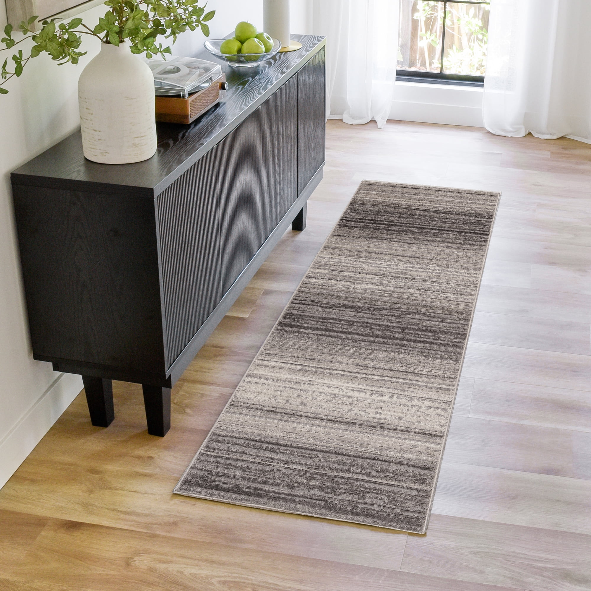 Gertmenian Bloom Osian Modern Ombre Gray Area Rug, 2x6