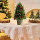 thumbnail image 4 of Árboles de Navidad Decorativos | Árbol de Navidad Artificial con Adornos: Piñas, Bayas | Árbol de Mesa Verde de 32 Cm | Decoración Navideña para Interiores y Exteriores, 4 of 6