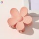 thumbnail image 1 of Pinzas de plástico para el pelo a la moda para mujer, pinzas de cangrejo, abalorio de Color sólido con forma de flor, pinzas para el pelo pequeñas para mujer, tocado, accesorios para el cabello Tan Jianjun unisex, 1 of 2