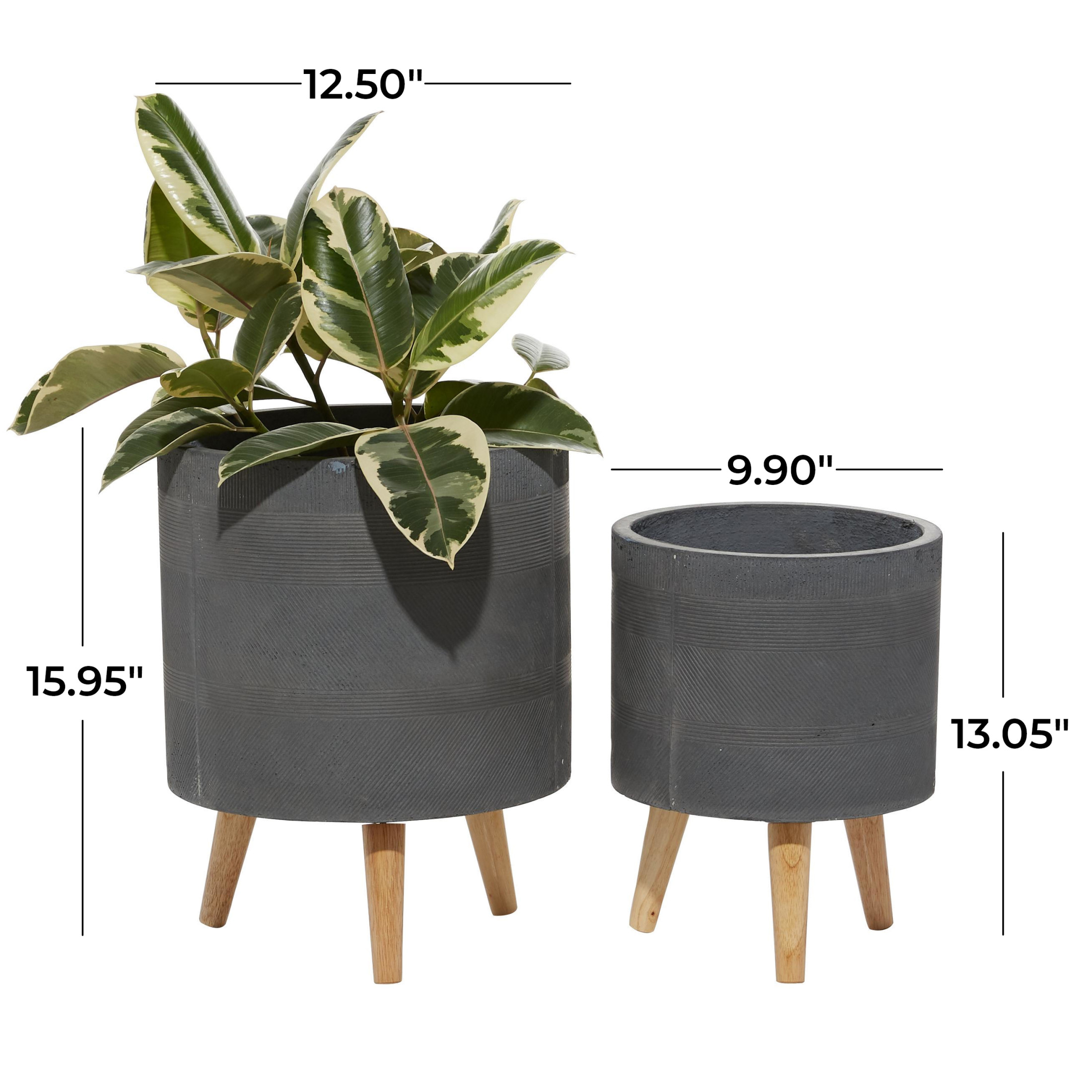 DecMode Dark Gray Magnesium Oxide Linear Carved Indoor Outdoor Planter with Wood Tripod Legs, Set of 2 16", 13"H